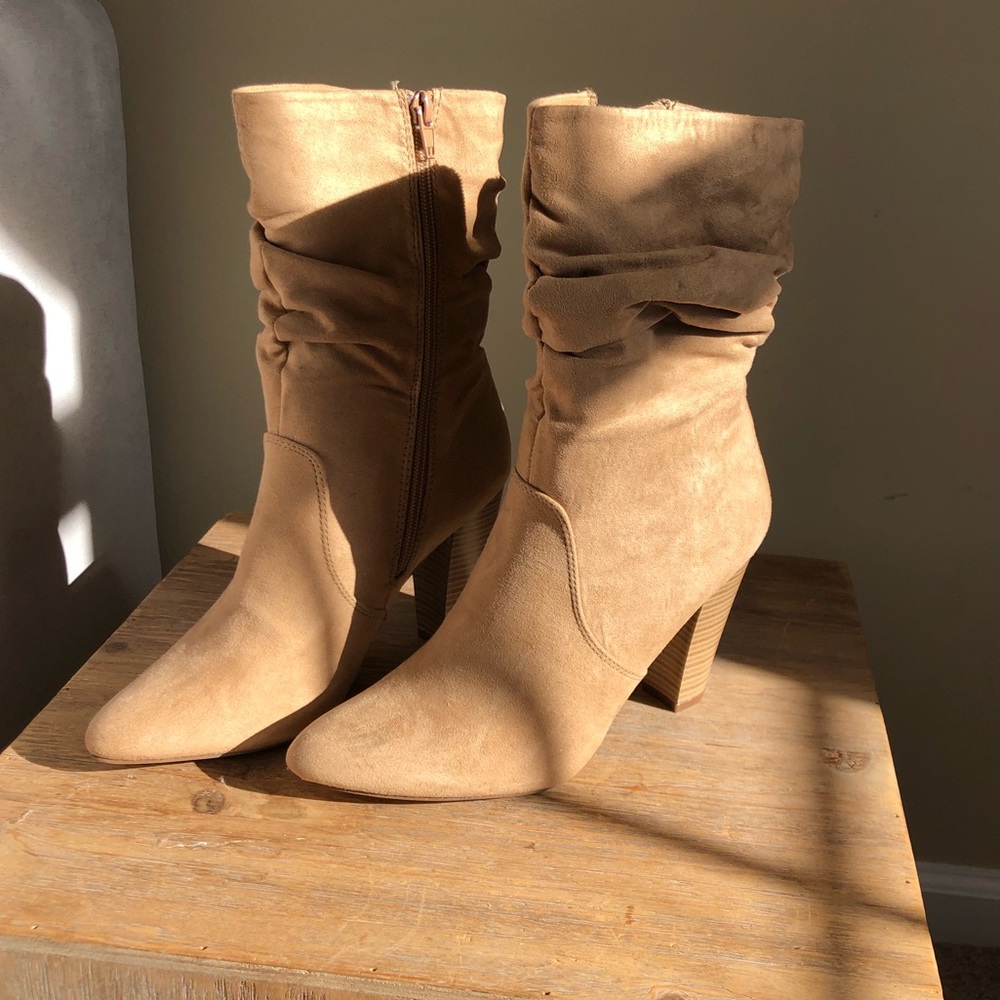 BRAND NEW Tan Slouchy Heel Ankle Booties
